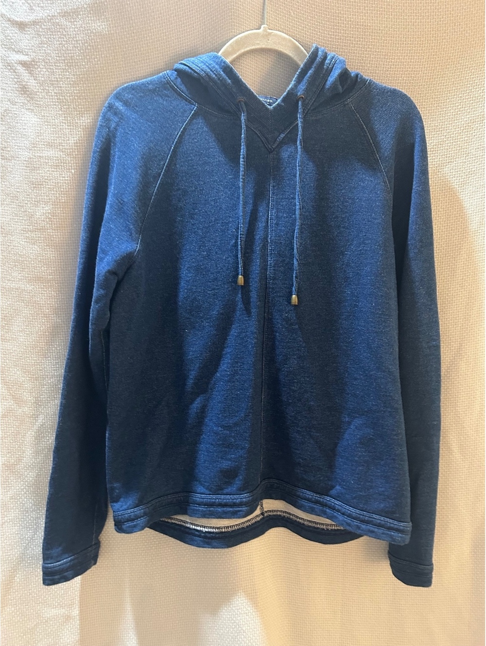 Tommy Hilfiger Women's Small Navy Blue Pullover Hoodie